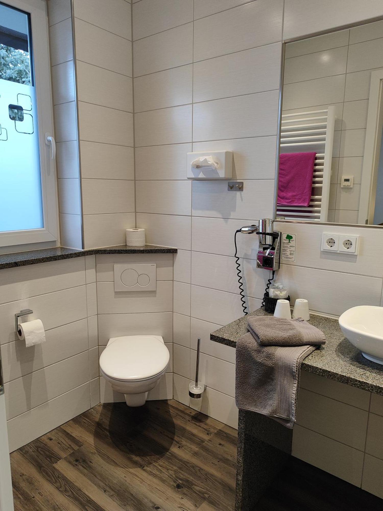 Hotel Gaestehaus Stock Zimmer Trueffeleckle FDH المظهر الخارجي الصورة