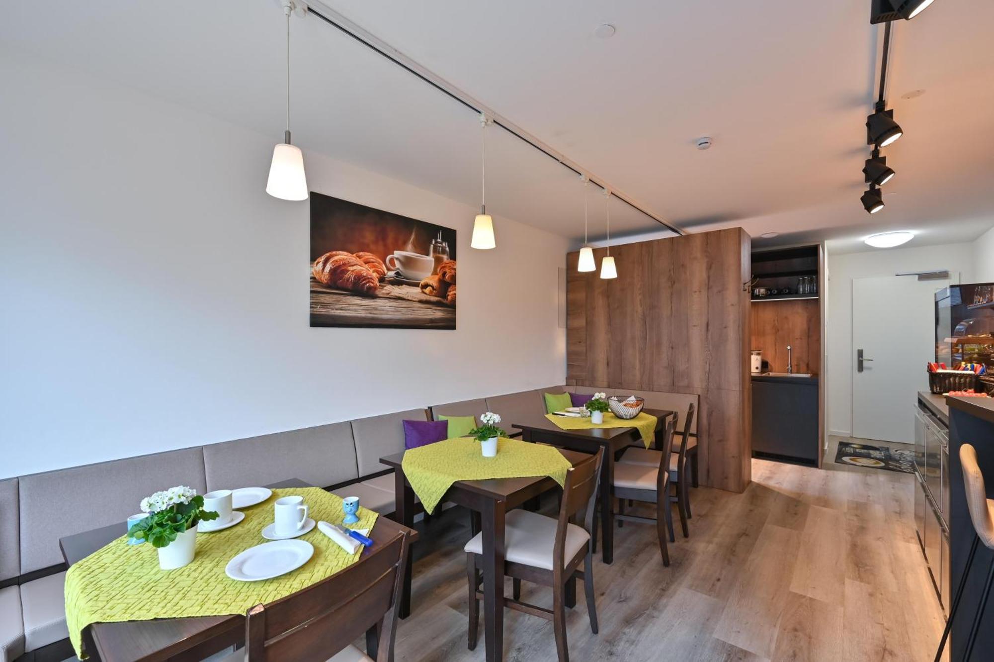 Hotel Gaestehaus Stock Zimmer Trueffeleckle FDH المظهر الخارجي الصورة