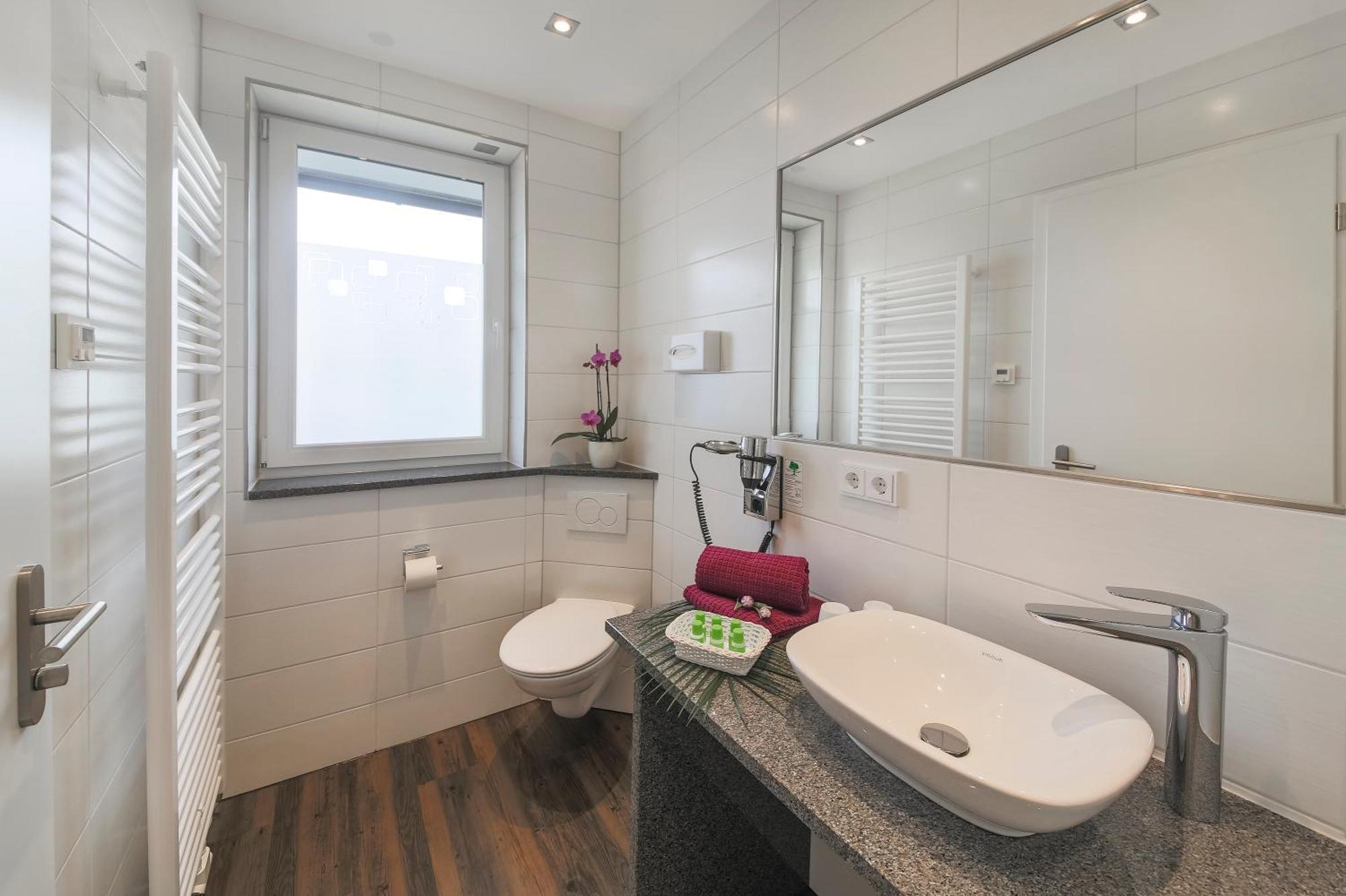 Hotel Gaestehaus Stock Zimmer Trueffeleckle FDH المظهر الخارجي الصورة